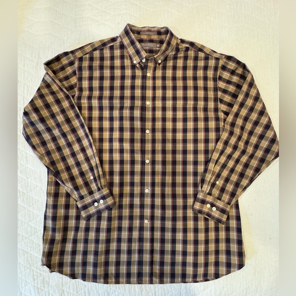 Men's Long sleeve collared shirt